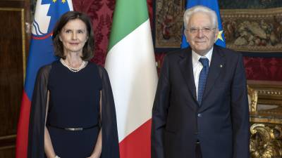 Veleposlanica Melita Gabrič in italijanski predsednik Sergio Mattarella