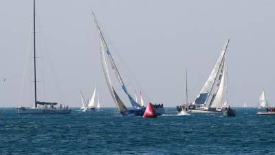 Prizor ene izmed preteklih regat Go to Barcolana from Slovenia - I Feel Slovenia (ARHIV)