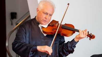 Tržaški violinist Črtomir Šiškovič, ki živi v Parmi, je moral zaradi koronavirusa odpovedati res veliko nastopov (FOTODAMJ@N)