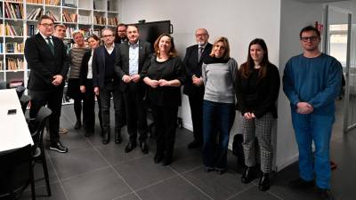 Minister Matej Arčon, državna sekretarka Vesna Humar in generalni konzul Gregor Šuc v uredništvu Primorskega dnevnika (FOTODAMJ@N)