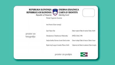 Od prihodnjega leta bo na novih osebnih izkaznicah italijanščina povsem enakovredna slovenščini, prisotna bo tudi angleščina