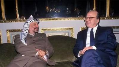 Palestinski vodja Jaser Arafat in predsednik italijanske vlade Bettino Craxi (ARHIV)