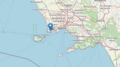 Epicenter potresa je bil pri mestu Bacoli v bližini Neaplja