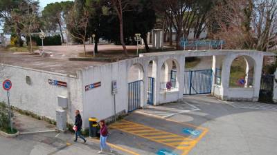 V kopališču Castelreggio bodo nastali novi sedeži sesljanskih pomorskih klubov (ARHIV)