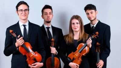 Kvartet Thumos so leta 2022 ustanovili mladi glasbeniki, diplomanti na konservatoriju Verdi v Milanu