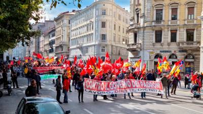 Shod za pravice delavcev na tržaških ulicah (FOTODAMJ@N)