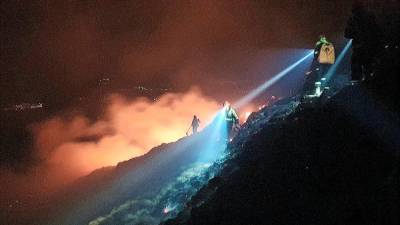 Na Nanosu je včeraj zvečer izbruhnil obsežen požar (PGD RAZDRTO/FACEBOOK)