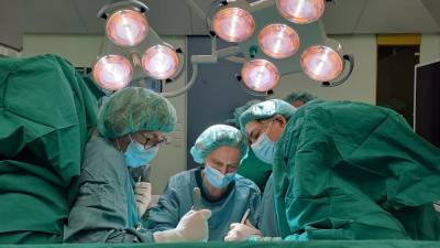 Operacija v-NOTES (SPLOŠNA BOLNIŠNICA DR. FRANCA DERGANCA)