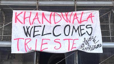 Vrata Silosa, v katerem so živeli migrantom, so bila odprta čisto vsem