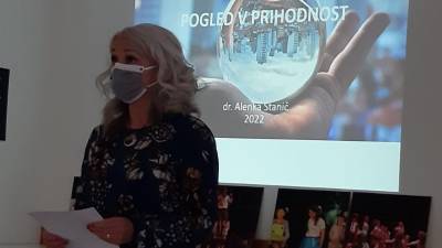 S predavanja v Dijaškem domu (M.G.)