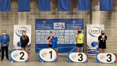 Z leve: Miriam Carnovale, prvakinja Nicole Arlia, Martina Milič in Alessia Turrini