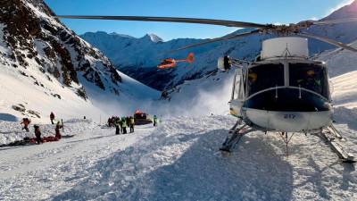 Poškodovanega planinca so s helikopterjem prepeljali v bolnišnico (ANSA, fotografija je simbolična)