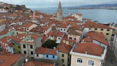 Neofašisti Forza Nuova bi na svoj način vzpostavili red na miljskih ulicah