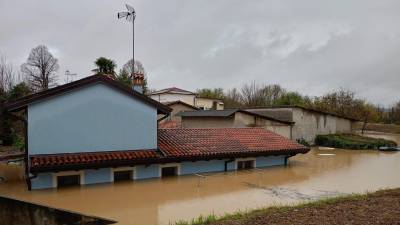 Versa pod vodo 17. novembra 2025 (ARHIV)
