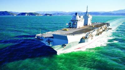 Nosilka helikopterjev LHD Trieste, ki jo je Fincantieri izdelala leta 2019 (FINCANTIERI)