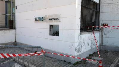 Razstreljen bankomat banke ZKB v Zgoniku (FOTODAMJ@N)