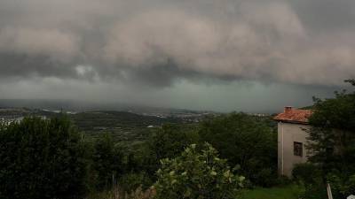 Naše kraje bo dosegla solidna hladna vremenska fronta (D.B.)