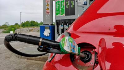 Točenje bencina (ARHIV)