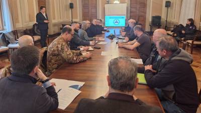 S sestanka na prefekturi (MONG)