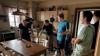 V Filmskem studiu Viba v Ljubljani je danes padla prva klapa celovečernega igranega filma Tartuferije režiserja Igorja Šterka (SLOVENSKI FILMSKI CENTER)