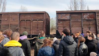 Slovenski dijaki na potovanju spomina v Krakovu in Auschwitzu