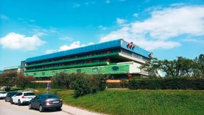 SB Izola (WIKIPEDIA)