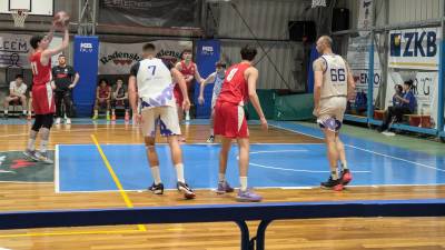 Fotografija s tekme Bora v športni dvorani Bojana Pavletiča na Stadionu 1. maja v Trstu