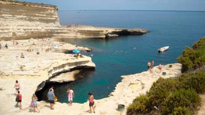 Malto obiskujejo številni turisti (WIKIPEDIA)