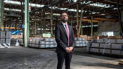 Minister za kmetijstvo Stefano Patuanelli v logističnem centru v Boljuncu (INTERPORTO)