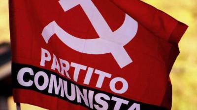 Zastava Rizzove Komunistične stranke