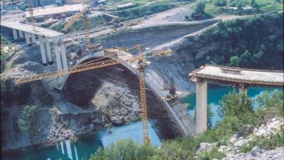 Gradnja Briške ceste (POKRAJINSKI ARHIV V NOVI GORICI)