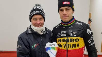 Christian Leghissa (levo) in belgijski kolesarski zvezdnik Wout Van Aert (OSEBNI ARHIV)