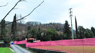 Priprava zemljišča na območju nekdanje drevesnice v Gorici, kjer bodo uredili parkirišče (ALE)