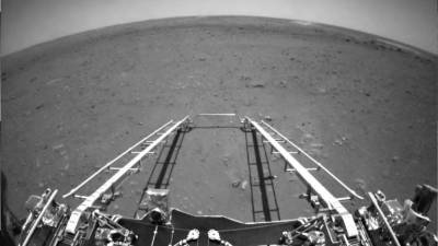 Prvi posnetki kitajskega roverja z Marsa (ANSA)
