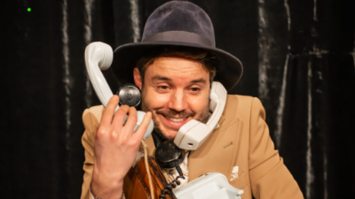 Prizor predstave Pravljice po telefonu (ZRS)