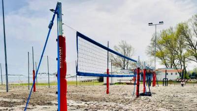Prenovljeni igrišči za odbojko na mivki (O.T.)