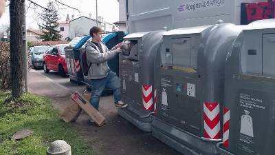 Novi zabojniki so na Krasu že dobri znanci uporabnikov