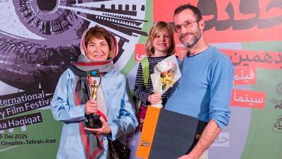 Meta in Jakob Krese, ki ima v naročju hčerko Marušo