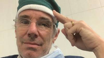 Tomo Potokar, plastični kirurg slovenskih korenin, je specialist za zdravljenje opeklin