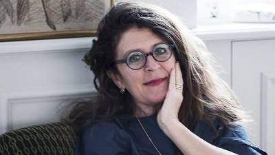 Lisa Corva (MONICA VINELLA)