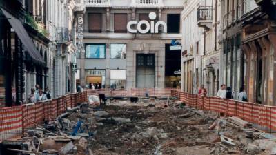 Preurejanje Ulice san Nicolò pred desetletji (ARHIV)