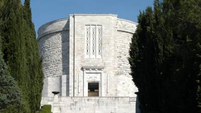 Pohod za mir se bo začel pri kostnici na Oslavju (BUMBACA)