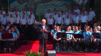 Milan Kučan na včerajšnji slovesnosti ob državnem prazniku dnevu vrnitve Primorske k matični domovini (TELEVIZIJA SLOVENIJA/ZAJEM ZASLONA)
