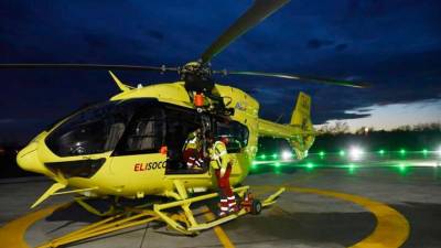 S helikopterjem so mladeniča prepeljali v katinarsko bolnišnico (ARHIV)