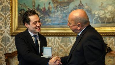 Župan je pečat izročil predsedniku SSG Ivanu Jevnikarju (TEDESCHI/FOTODAMJ@N)