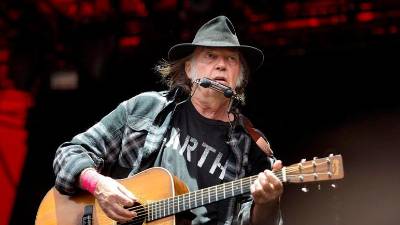 Neil Young (ANSA)