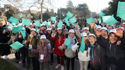 Učenci Večstopenjske šole Gorica na lanskem sprevodu ob odprtju EPK (ARHIV)