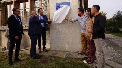 Odkritje table (BUMBACA)