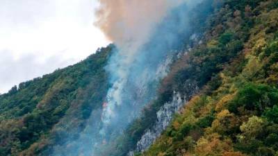 Minuli požar v preteklih dneh na pobočju Matajurja (DANJELA SKOČIR/FACEBOOK)