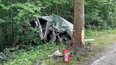 Na cesti od Senožeč proti Lažam se je včeraj popoldne zgodila tragična nesreča, v kateri je umrl 34-letni domačin (ZGRS SEŽANA)
